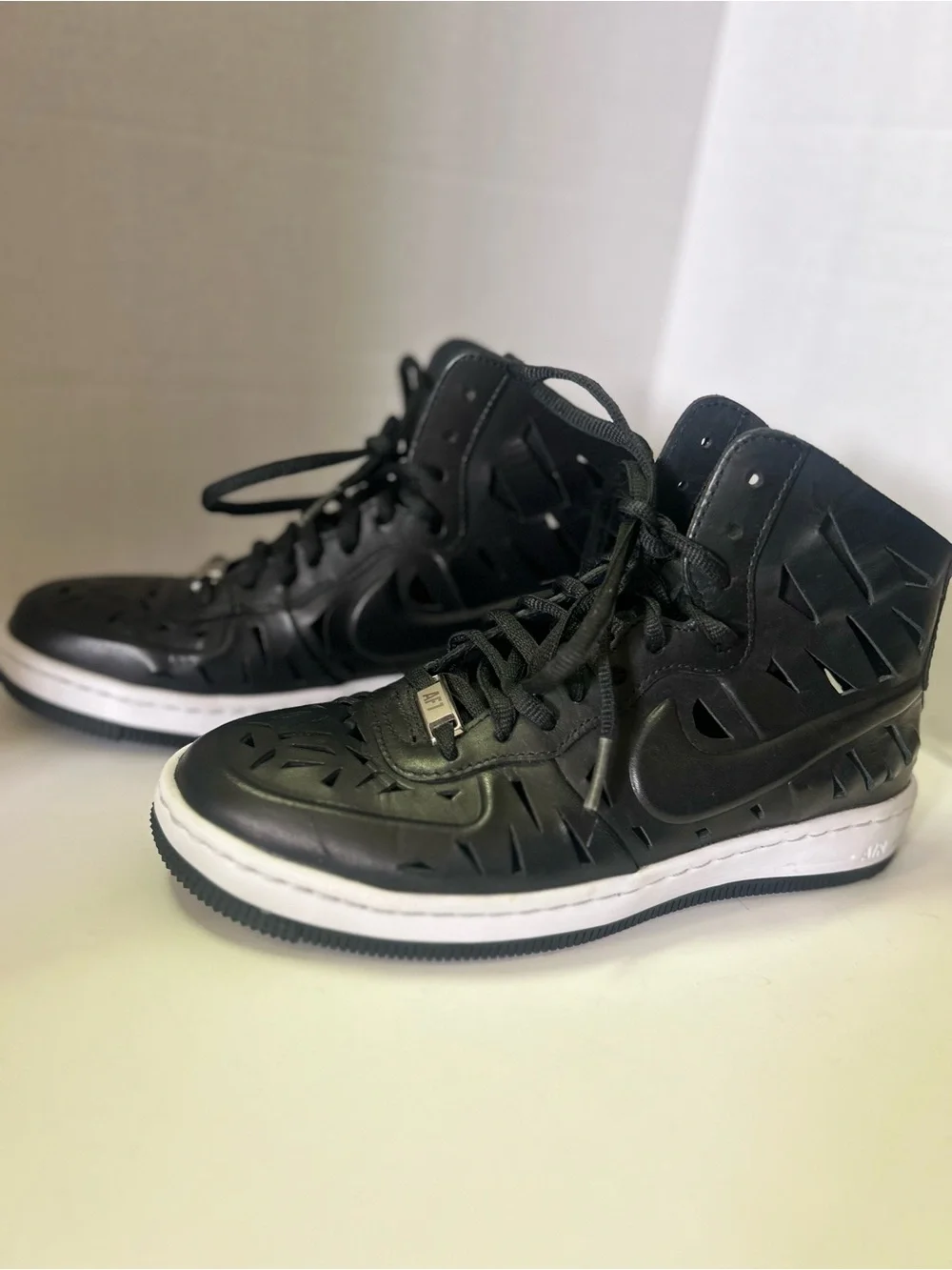 Nike Black Ultra Force AF1 Mid Joli High-Top Sneakers with White Midsole